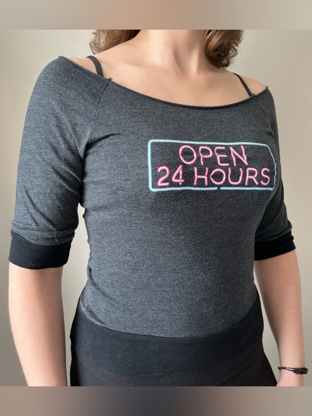 Graphic Y2K Off-Shoulder Top